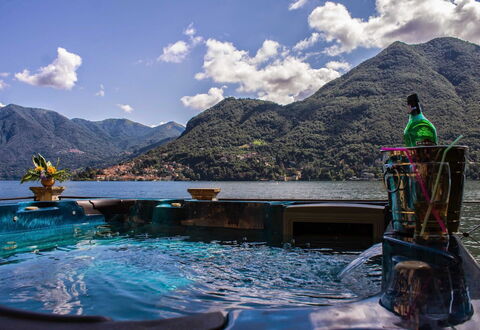 Villa Virginia: L'Eau, Montagnes Relief, Montagne, Colline, Chaîne De Montagnes, Piscine, Loisir, Bateau, Recours, Station De Montagne