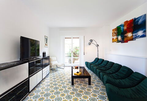 Casa Milena: Meubles, Design Intérieur, Sol, Sol, Mur, Canapé, Salon, Pièce, Éclairage, Domicile