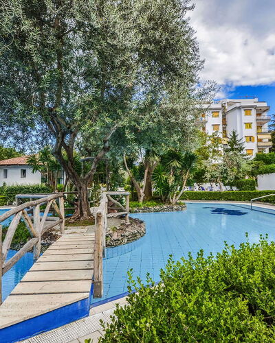 Casa Primavera: Bleu, Piscine, Recours, Appartement, Hôtel, Condominium, Réflexion, Ville Resort, Eco Hôtel, Miroir D'Eau