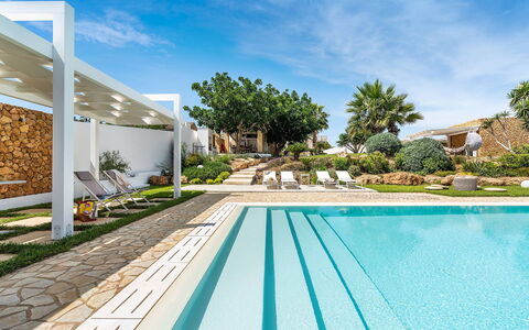 Sun Stone: Piscine, Recours, Biens, Eco Hôtel, Jardin, Aménagement Paysager, Hacienda, Ombre, Villa, Mobilier De Jardin