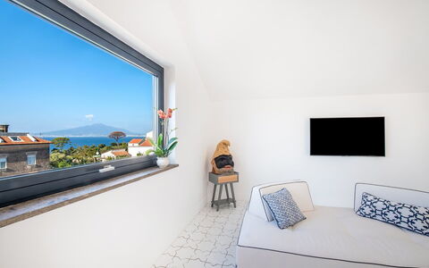 The Ivy Penthouse: Meubles, Design Intérieur, Sol, Pièce, Oreiller, Throw Pillow, Salon, Appartement Penthouse, Linge