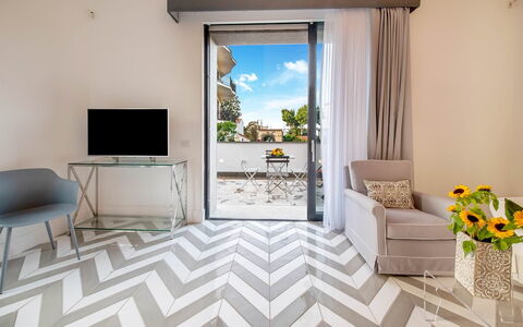 Suite Agave: Sol, Sol, Design Intérieur, Meubles, Pièce, Salon, Appartement, Parquet, Plafond, Chaise