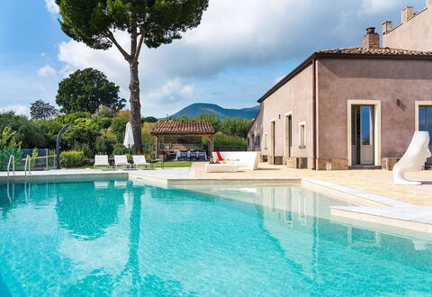 Villa Magical Tower: Piscine, Biens, Recours, Thermes, Caractéristique De L'Eau, Hacienda, Aménagement Paysager, Villa, Cour, Miroir D'Eau