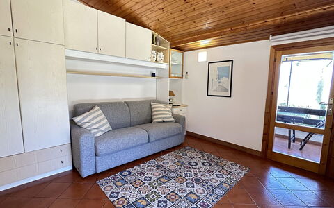 Casa Sally: Meubles, Design Intérieur, Sol, Bois, Sol, Pièce, Canapé, Appartement, Plafond, Salon