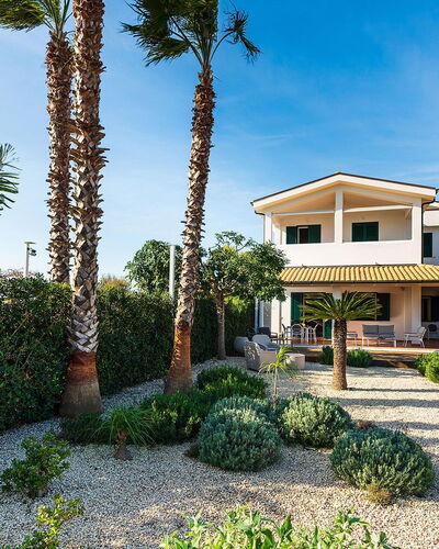 Stella Marina: Zone Résidentielle, Maison, Architecture, Domicile, Arbuste, Biens, Jardin, Aménagement Paysager, Allée