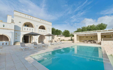 Masseria Ostuni: Architecture, Biens, Manoir, Palais, Villa, Cour, Arcade, Hacienda, Piscine