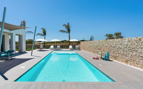 Il Palmeto: Bleu, Piscine, Recours, Eco Hôtel, Composite, Mobilier De Jardin, Loisir, Ombre, Villa, Hôtel