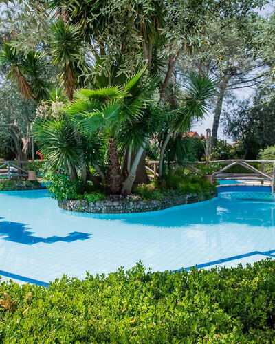 Apartment Amina: Piscine, Recours, Jardin, Eco Hôtel, Hacienda, Ombre, Aménagement Paysager, Hôtel, Mobilier De Jardin, Miroir D'Eau