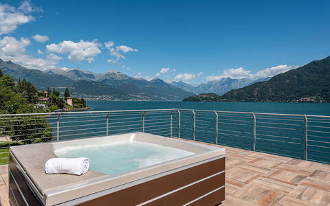 Villa Perla: Luminaire Plomberie, Baignoire, Recours, Piscine, Ombre, Jacuzzi, Hôtel, Conception