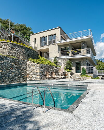 Villa Perla: Piscine, Biens, Réservoir, Recours, Eco Hôtel, Villa, Ville Resort, Caractéristique De L'Eau, Manoir