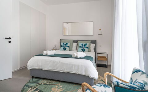 Villa la Isla: Meubles, Design Intérieur, Sol, Sol, Bois, Pièce, Chambre, Textile, Linge, Lit
