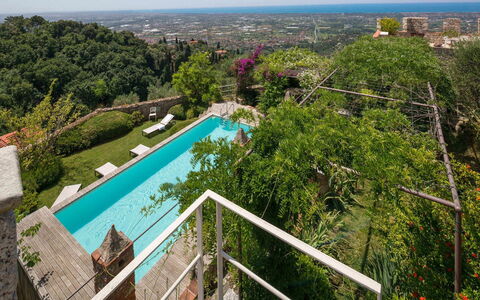 La Rocca di Monteggiori: Piscine, Biens, Eco Hôtel, Villa, Hacienda