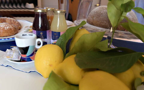 Casa Minori: Aliments, Vaisselle, Fruit, Ingrédient, Serveware, Produire, Drinkware, Vaisselle