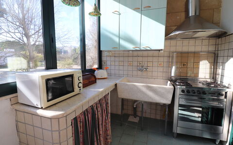Noemi'S House in Otranto: Cuisine, Comptoir, Cuisinière, Design Intérieur, Appareil De Cuisine, Sol, Principaux Appliance, Gaz Poele, Le Fourneau, Sol