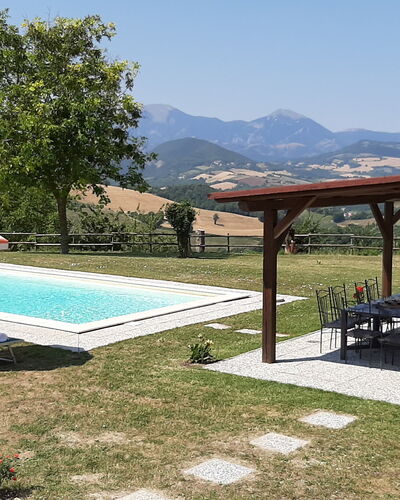 Villa Felice, Private Pool and Hills: Piscine, Colline, Chaîne De Montagnes, Mobilier De Jardin, Loisir, Ferme, Recours, Eco Hôtel, Crête, Vallée