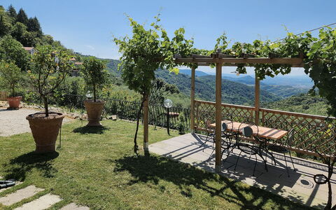Il Casale di San Jacopo con Piscina Privata: Montagnes Relief, Colline, Montagne, Montagnes, Paysage, Station De Montagne, Chaîne De Montagnes, Mobilier De Jardin, Vallée