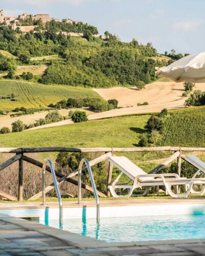 Villa Checco: Loisir, Mobilier De Jardin, Piscine, Vélo, Parapluie, Ville Resort