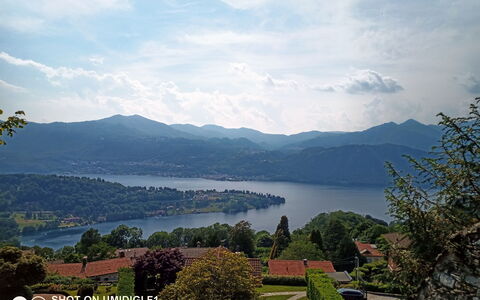 Bellavista Dimora Storica Vista Lago: Montagne, Montagnes Relief, Plan D'Eau, Ressources En Eau, Colline, La Nature, Montagnes, Paysage Naturel, Paysage, Chaîne De Montagnes