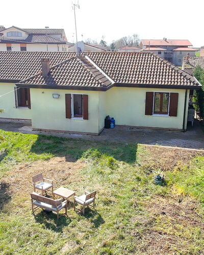 Villa Camerini, Nature, Bikes and Beaches: Bâtiment, Maison, Zone Résidentielle, Toit, Domicile, Chalet, Établissements Humains, Banlieue, Biens, Allée