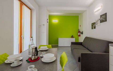 Antica Corte: Design Intérieur, Sol, Meubles, Sol, Pièce, Plafond, Domicile, Appartement, Chaise, Salon