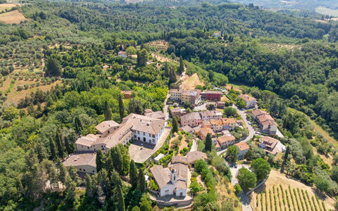 Palaia 629: Zone Résidentielle, Paysage, Vue Du Ciel, Quartier, Maison, Banlieue, Zone Rurale, Design Urbain, Établissements Humains, Photographie Aérienne