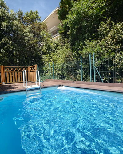 Villa Sole - Exclusive Villa al Conero con Piscina: Piscine, Bois, Recours, Composite, Tache De Bois, Eco Hôtel, Loisir, Ombre, Mobilier De Jardin, Plate-Forme