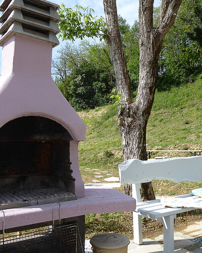 Villa 900 Design & Hills Escape: Maconnerie Four, Jardin, Mobilier De Jardin, Structure En Plein Air, Matériau Naturel, Conception, Arrière-Cour, Dalle