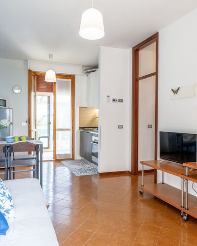 Casa di Lilia: Design Intérieur, Sol, Meubles, Sol, Pièce, Appartement, Plafond, Chaise, Salon, Tache De Bois