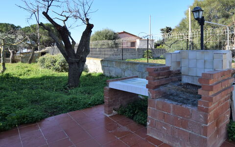 Villa Andrea: Brique, Brickwork, Jardin, Arrière-Cour, Aménagement Paysager, Ombre, Cour, Dalle