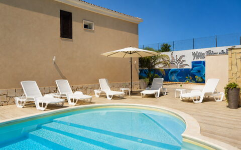 Villa Giugiola: Piscine, Recours, Mobilier De Jardin, Hôtel, Parapluie, Ombre, Eco Hôtel, Balancelle, Ville Resort, Biens