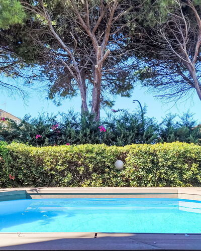 Last Sun Roccella: Bleu, Piscine, Arbuste, Jardin, Ombre, Aménagement Paysager, Recours, Arrière-Cour, Eco Hôtel, Cour
