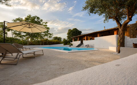 Villa Chiaramonte Gulfi: Bleu, Architecture, Piscine, Ombre, Composite, Biens, Béton, Hacienda, Eco Hôtel, Conception