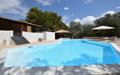 Villa Chiaramonte Gulfi: Bleu, Piscine, Composite, Recours, Ombre, Eco Hôtel, Thermes, Biens, Hacienda, Caractéristique De L'Eau