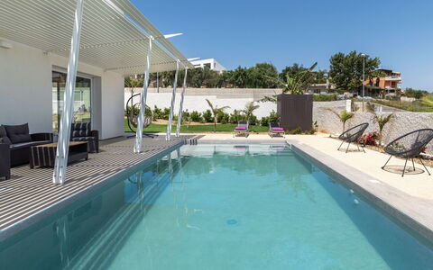 A Casa di Chica: Piscine, Mobilier De Jardin, Recours, Composite, Ombre, Eco Hôtel, Aménagement Paysager, Biens, Balancelle, Chaise