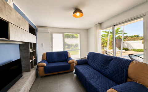 A Casa di Chica: Meubles, Canapé, Bois, Design Intérieur, Sol, Sol, Appartement, Pièce, Salon, Domicile