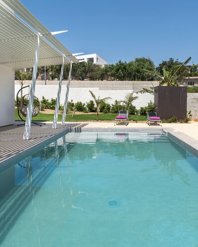 A Casa di Chica: Piscine, Mobilier De Jardin, Recours, Composite, Ombre, Eco Hôtel, Aménagement Paysager, Biens, Balancelle, Chaise