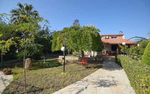 Villa Lina: Ombre, Jardin, Hacienda, Aménagement Paysager, Cour, Dalle, Allée, Passerelle, Arrière-Cour, Cour