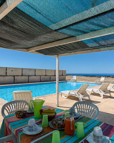 L'Oasi di Salvo: Bleu, Piscine, Recours, Hôtel