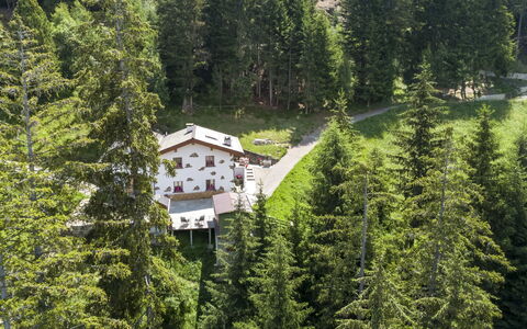 Chalet Ralon: Arbre, Forêt, Mélèze, Chalet, Station De Montagne, À Feuilles Persistantes, Conifères Tropicale Et Subtropicale Forêts, Village De Montagne