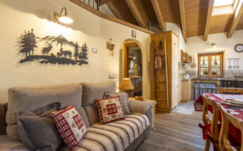 Chalet Ralon: Meubles, Mur, Bois, Design Intérieur, Domicile, Maison, Salon, Canapé, Plafond, Sol