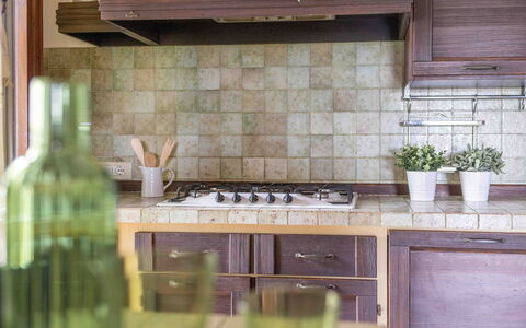 Casa Dolceconero: Cuisine, Comptoir, Bois, Design Intérieur, Sol, Cabinetry, Appareil De Cuisine, Sol, Cuisinière, Domicile