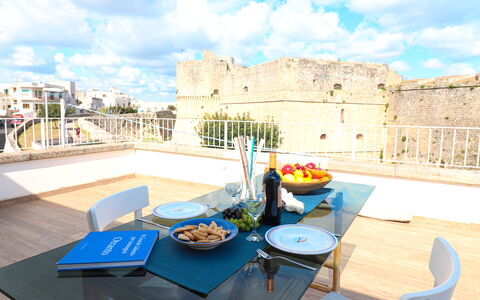 Sveva: Appartement, Chaise, Balcon, Hôtel, Table Cuisine Et Salle A Manger