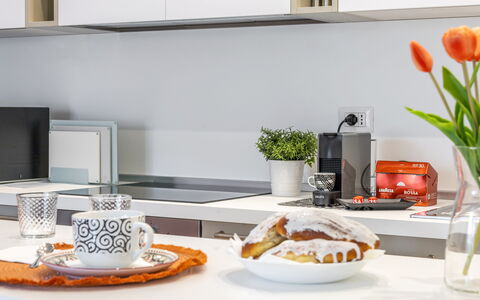 Suite Pineta: Appareil De Cuisine, Design Intérieur, Cuisine, Comptoir, Meubles, Vaisselle, Électroménager, Cabinetry, Domicile, Fruit