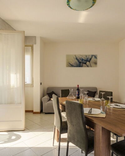 Casa Betulla: Design Intérieur, Sol, Sol, Plafond, Appartement, Ombre, Chaise, Luminaire, Lampe, Plante D'Appartement