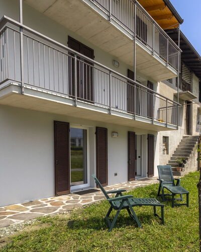 Isola Verde Garden Home: Balcon, Appartement, Porche, Ombre, Dur, Villa, Balustrade, Cour