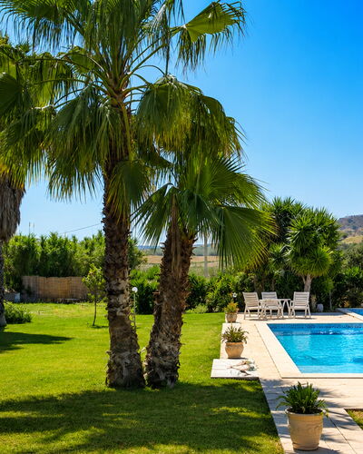 Villa le 2 Emme: Piscine, Recours, Eco Hôtel, Parapluie, Thermes, Loisir, Mobilier De Jardin, Hacienda, Aménagement Paysager