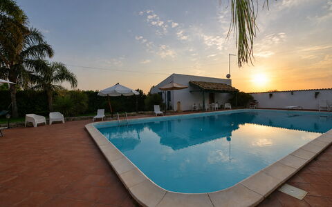 Villa Cigno Reale: Piscine, Recours, Eco Hôtel, Hôtel, Hacienda, Ville Resort, Thermes, Mobilier De Jardin, Villa