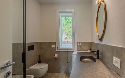 Annamaria: Sol, Mur, Luminaire Plomberie, Design Intérieur, Sol, Salle De Bains, Évier, Lavabo, Robinet, Plomberie