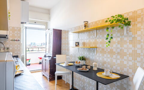 Corso 109: Sol, Design Intérieur, Sol, Meubles, Éclairage, Cuisine, Pièce, Comptoir, Plafond, Domicile