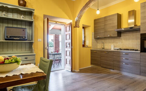 Il Cipresso, Casa dei Nonni, Cortona: Meubles, Design Intérieur, Sol, Bois, Cuisine, Sol, Comptoir, Plafond, Appareil De Cuisine, Cabinetry